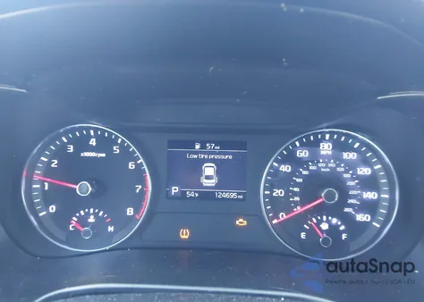 2021 Kia Forte Lxs z USA, uszkodzony, nr VIN 3KPF24AD0ME360279